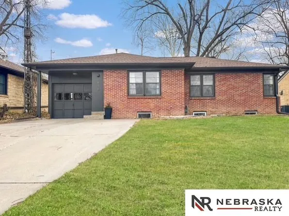 1816 S 49th St, Lincoln, NE 68506