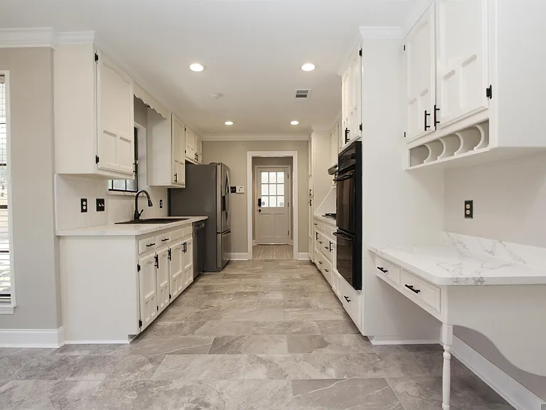 4837 Front Royal Dr — Photo 6