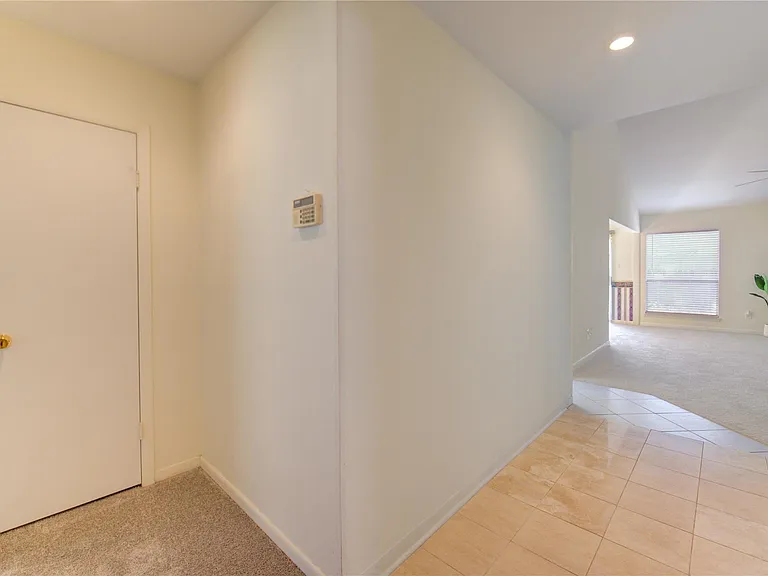 1927 Ash Meadow Dr — Photo 38