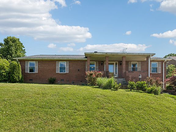 2nd image of 920 Kelly June Dr