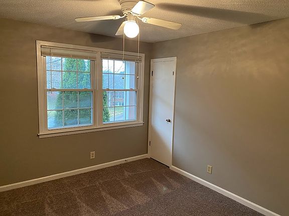 5th image of 800 Prescott Dr