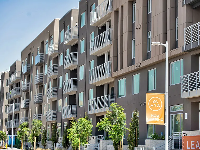Aya Apartments — Photo 36