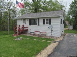 22624 Oak St, Bernard, IA 52032