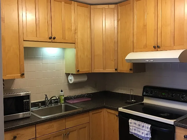 18 Glencoe St #49 — Photo 3