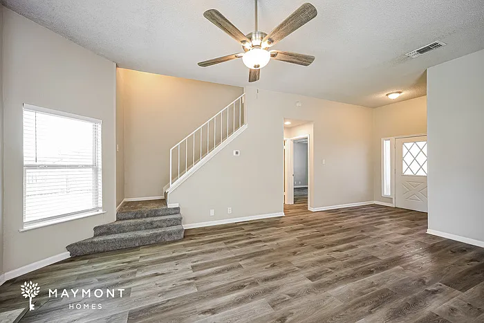 9710 Dugas Dr — Photo 7