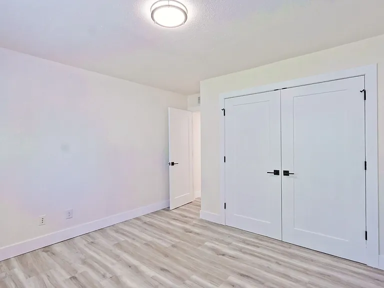 3021 Pestalozzi St #203 — Photo 8