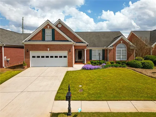 1042 Pecan Grove Pl, Lawrenceville, GA 30046