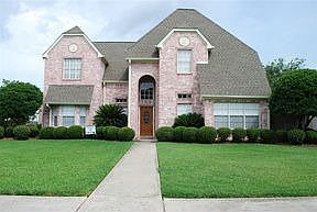 1st image of 3145 Canterbury Ln