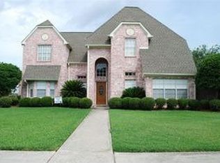 3145 Canterbury Ln, Port Neches, TX 77651