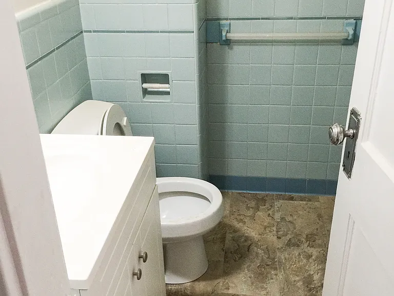 7 Naples Rd #1 — Photo 9