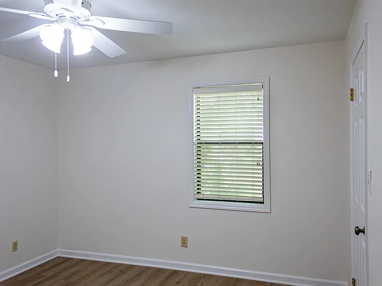 Now let's look at the guest bedroom on the west side of the second floor.