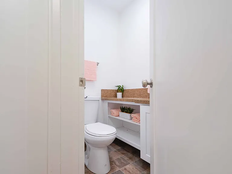 608Hayw — Photo 15