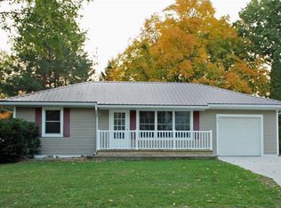 223 Wolf Ave, Readlyn, IA 50668