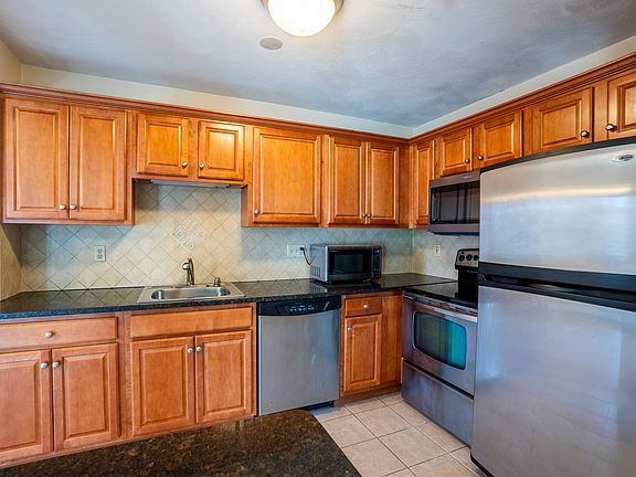 4th image of 567 New River Rd #A