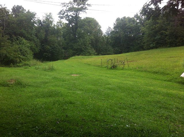 2nd image of 159 Tom Davis Rd