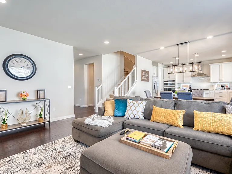 Open Floor Plan with Designer touches!