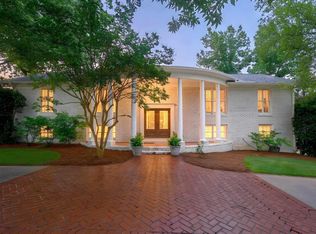 2613 Vestavia Forest Pl, Vestavia Hills, AL 35216
