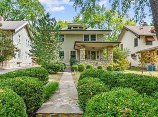 5529 Rockhill Rd, Kansas City, MO 64110