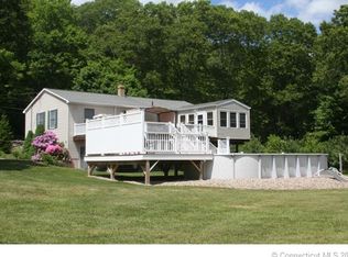 233 Kemp Rd, Scotland, CT 06247