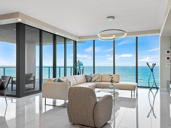 3rd image of 5000 N Ocean Dr Unit 701