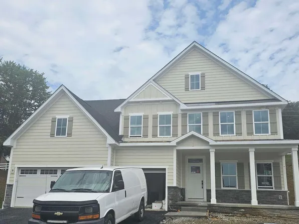 212 Opus Ln, Morgantown, WV 26508