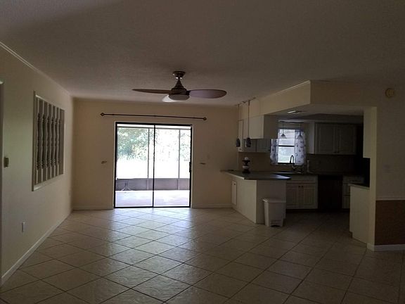 3rd image of 7520 W Jim Ln