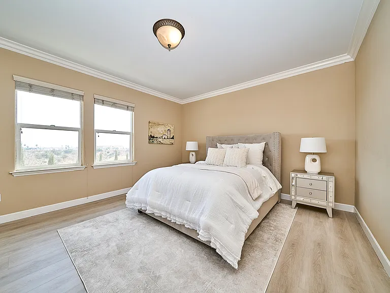 2577 Mountain Ave — Photo 30