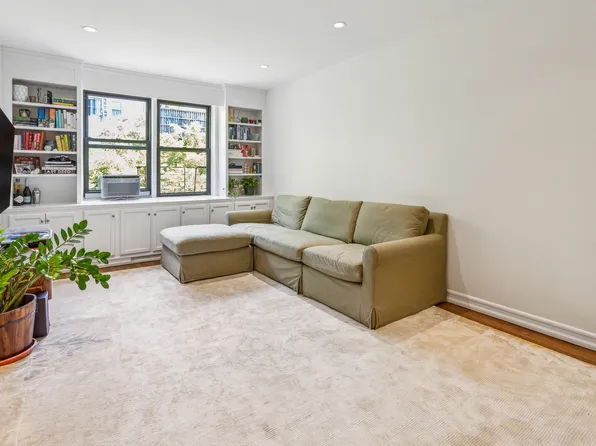 160 West 85th Street 5G image 3 of 37