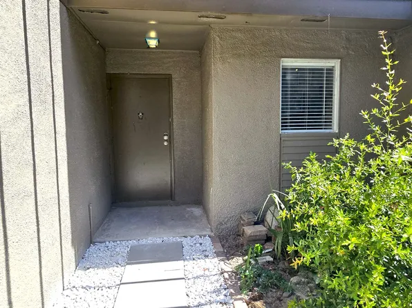 717 SW 75th St APT 108, Gainesville, FL 32607