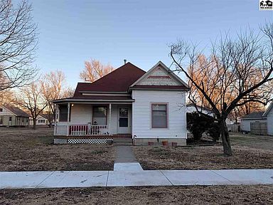 535 S Oak St Mcpherson Ks 67460 Zillow