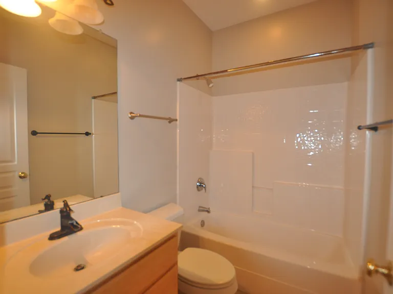 206 Charleston Ln — Photo 13