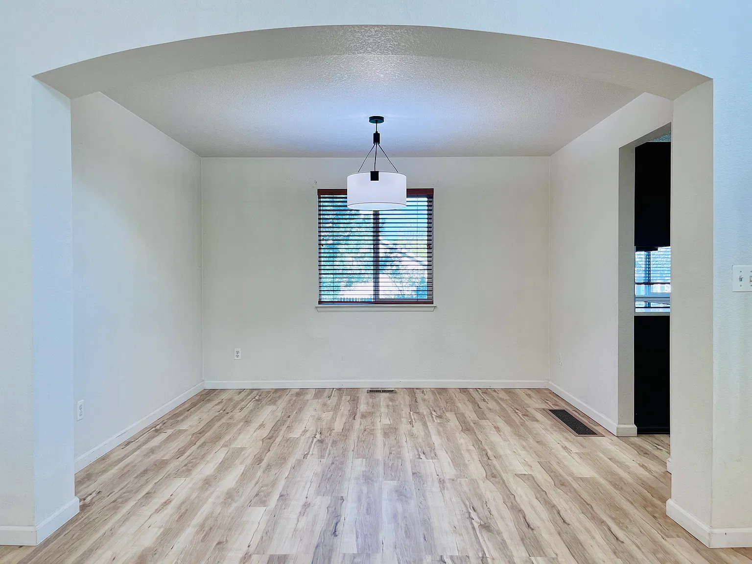 14513 Gaylord St — Photo 4
