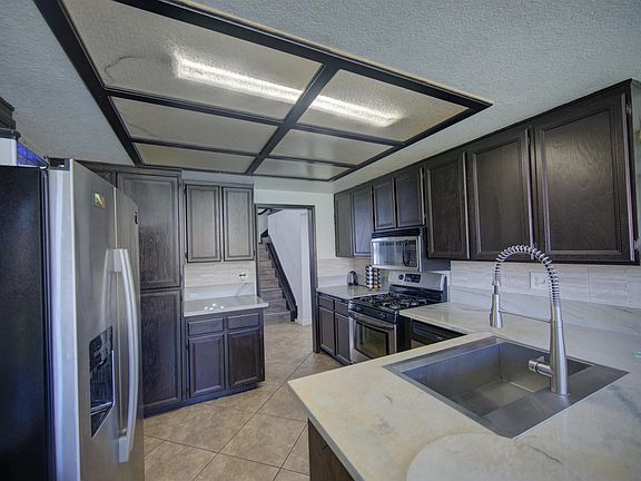 4th image of 2710 Marilee Ct