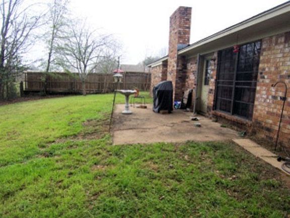 3rd image of 116 Cypress Dr