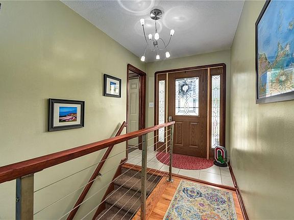 2nd image of 5137 Park Ln
