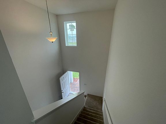 3rd image of 1190 Sand Torch Cir
