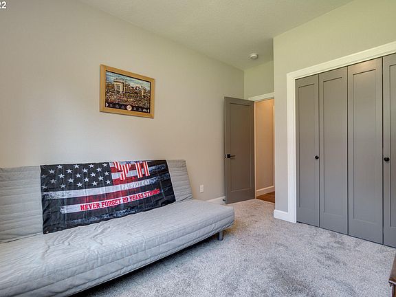 4th image of 24923 NE 98th Pl