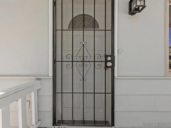 4th image of 2738 Oak Hill Dr