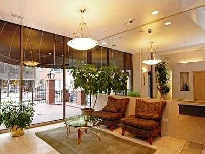 5th image of 230 E Ontario St #6
