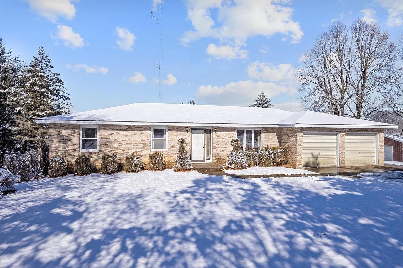 W5514 Grouse Drive, Endeavor, WI 53930 Zillow