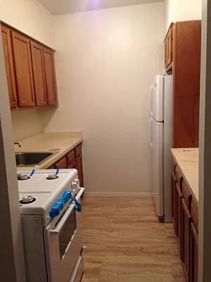 Rented by Premier Metro Realty Corp | media 32