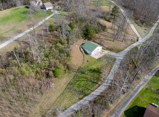 61 Blevins Holw, Olive Hill, KY 41164
