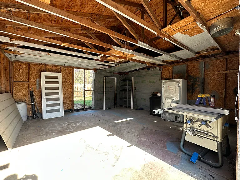 1717 NW Smith Ave — Photo 18