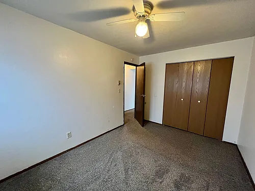 2615 Photo 1