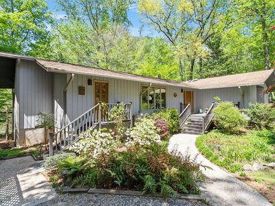 228 Indian Trail Rd, Chapel Hill, NC, 27514
