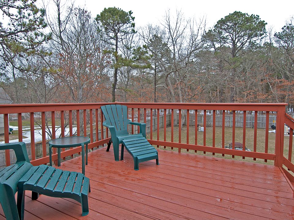 1st image of 45 Samantha Dr