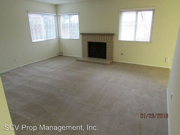 3rd image of 16956 Minter Ct