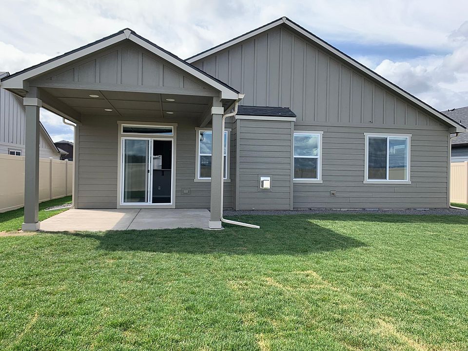 1st image of 642 W Brundage Way
