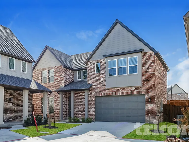 205 Hockliffe Ct — Photo 1