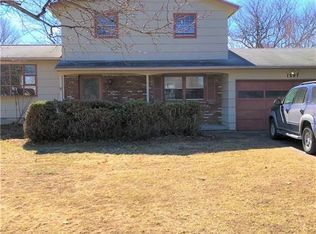 1597 Maiden Ln, Rochester, NY 14626